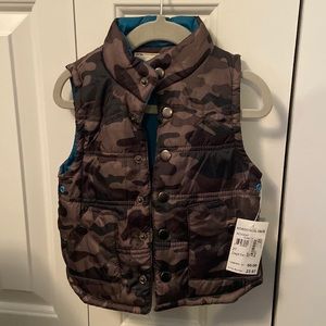 Sovereign Code - Boys/toddler 2T camo vest